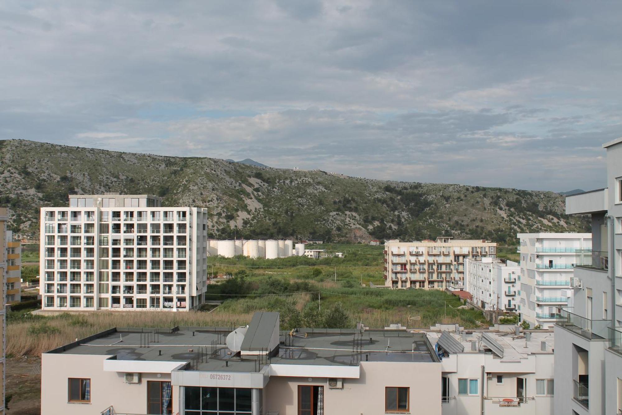 Blue Apartments & Hotel Shengjin Exterior photo